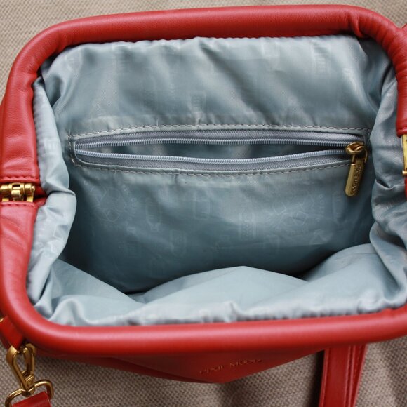 Pixie Mood Bubbly Clutch - Picture 3 of 3